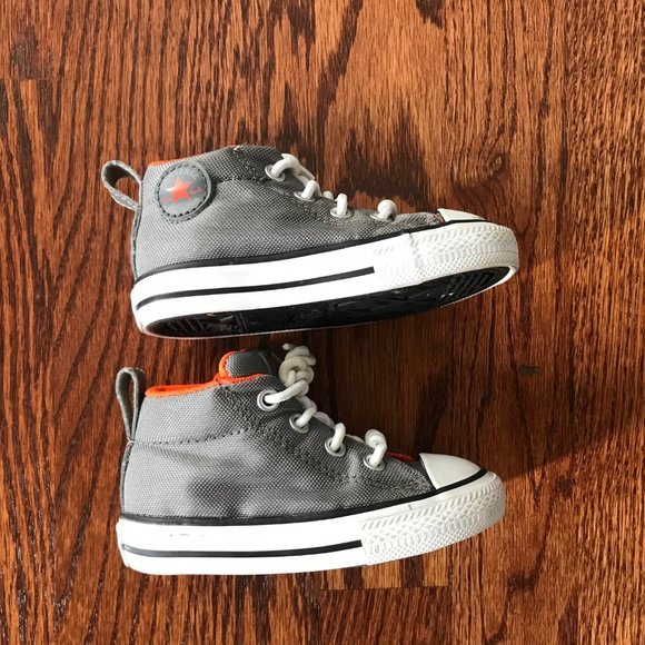 CONVERSE INFANT TODDLER SHOES SNEAKERS ALL STAR HI-TOP Sz 5 Color Gray EUC - Picture 2 of 6